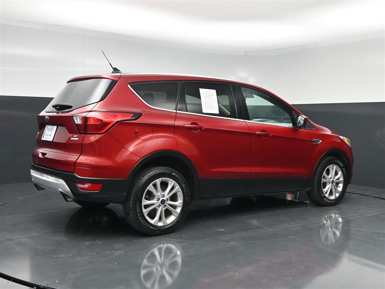 Ford Escape SE FWD 2019