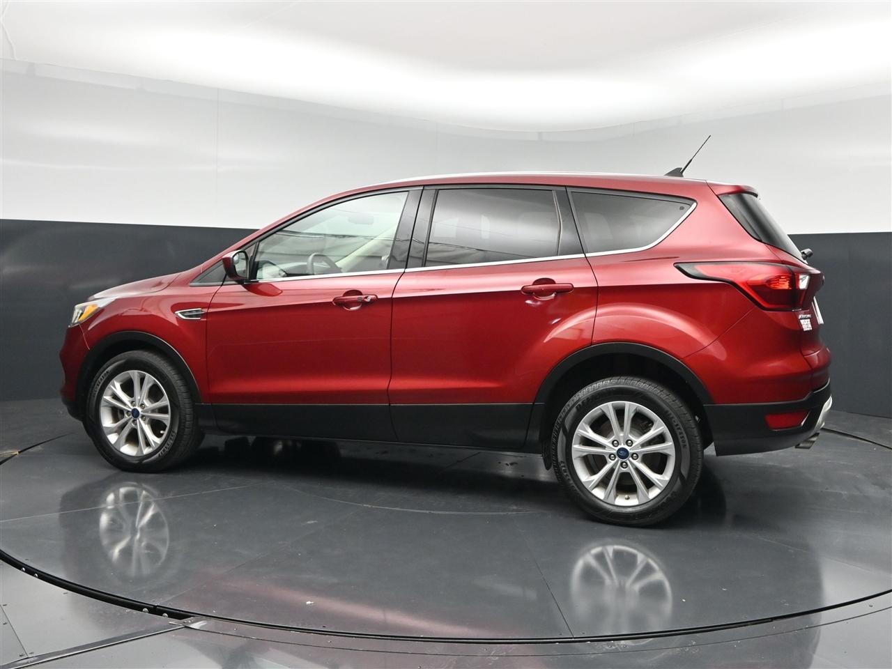 Ford Escape SE FWD 2019