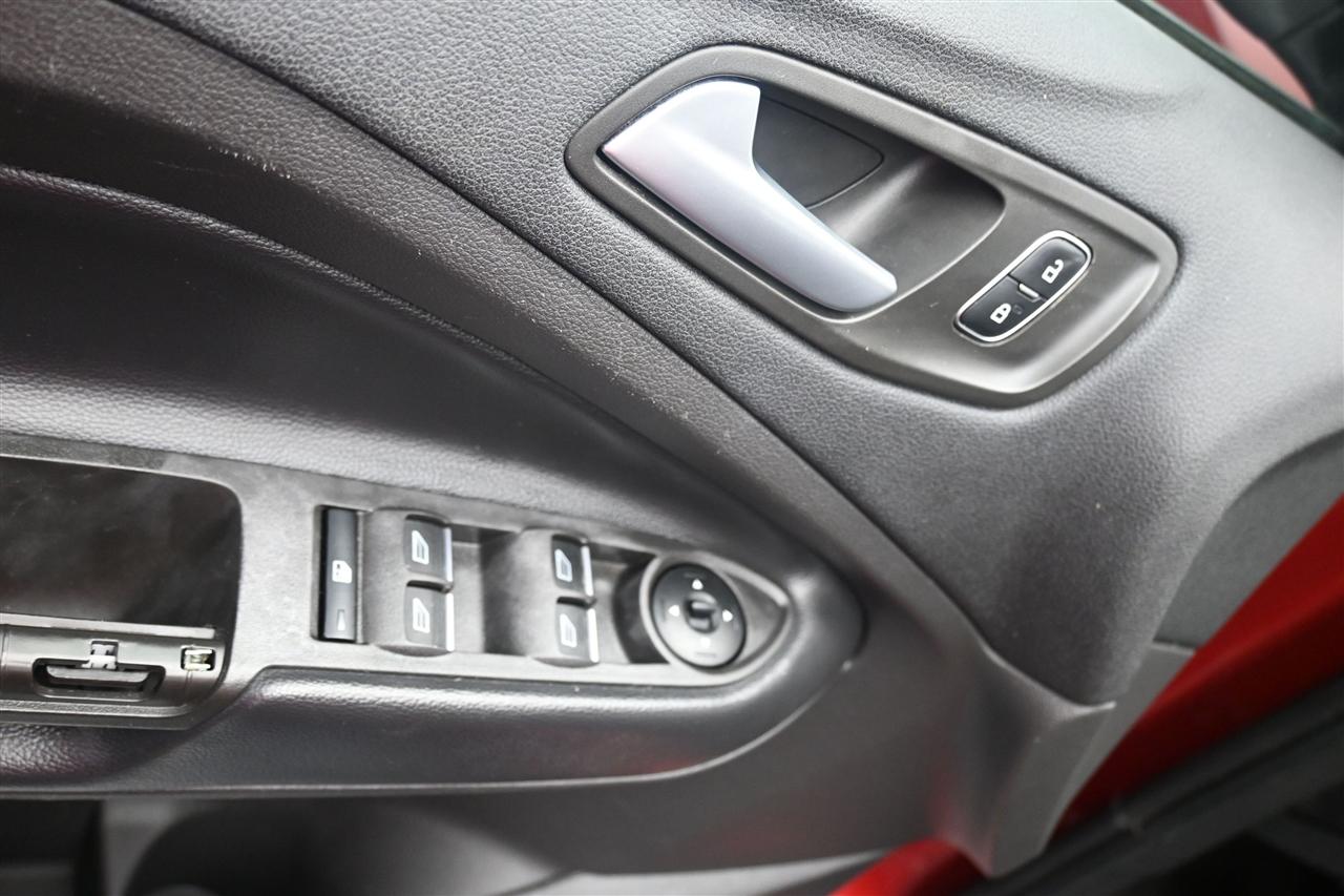 Ford Escape SE FWD 2019