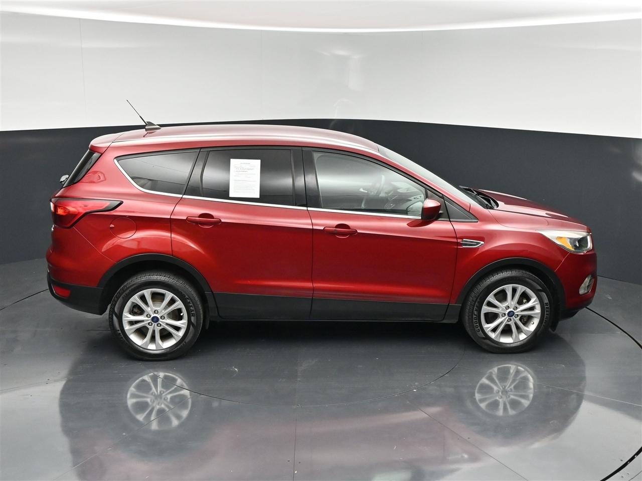 Ford Escape SE FWD 2019