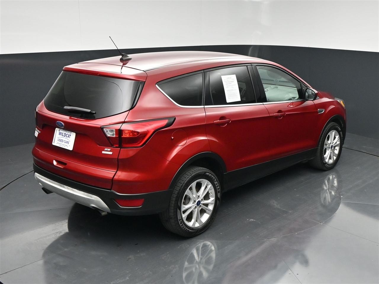 Ford Escape SE FWD 2019