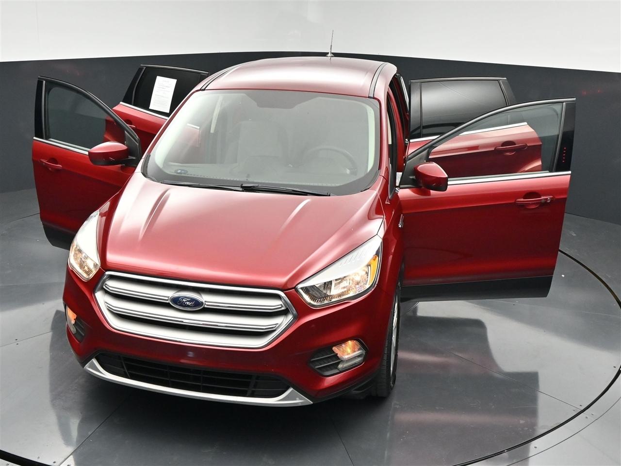Ford Escape SE FWD 2019
