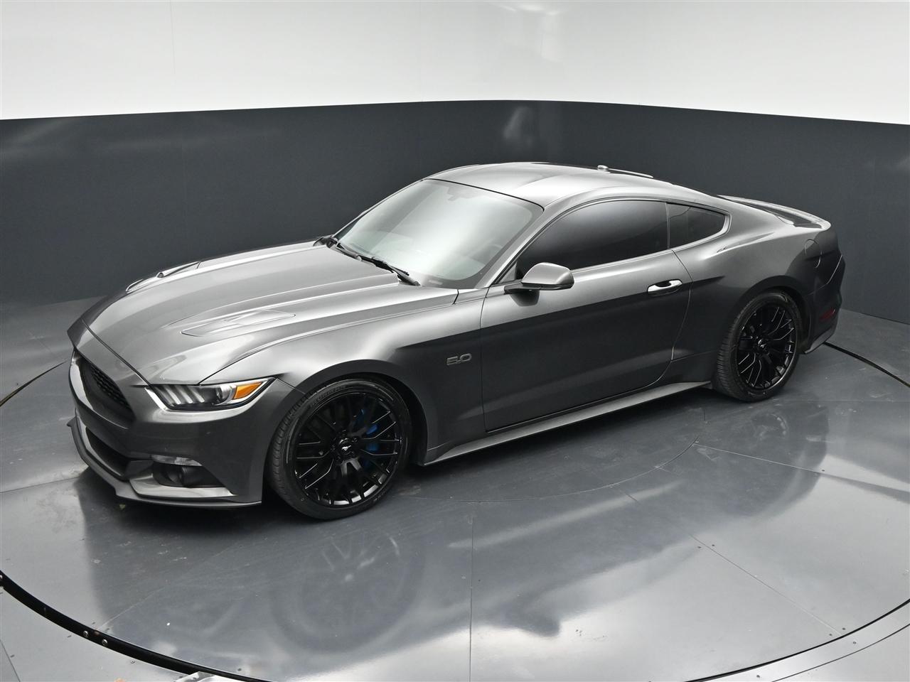 Ford Mustang GT Premium Coupe 2017
