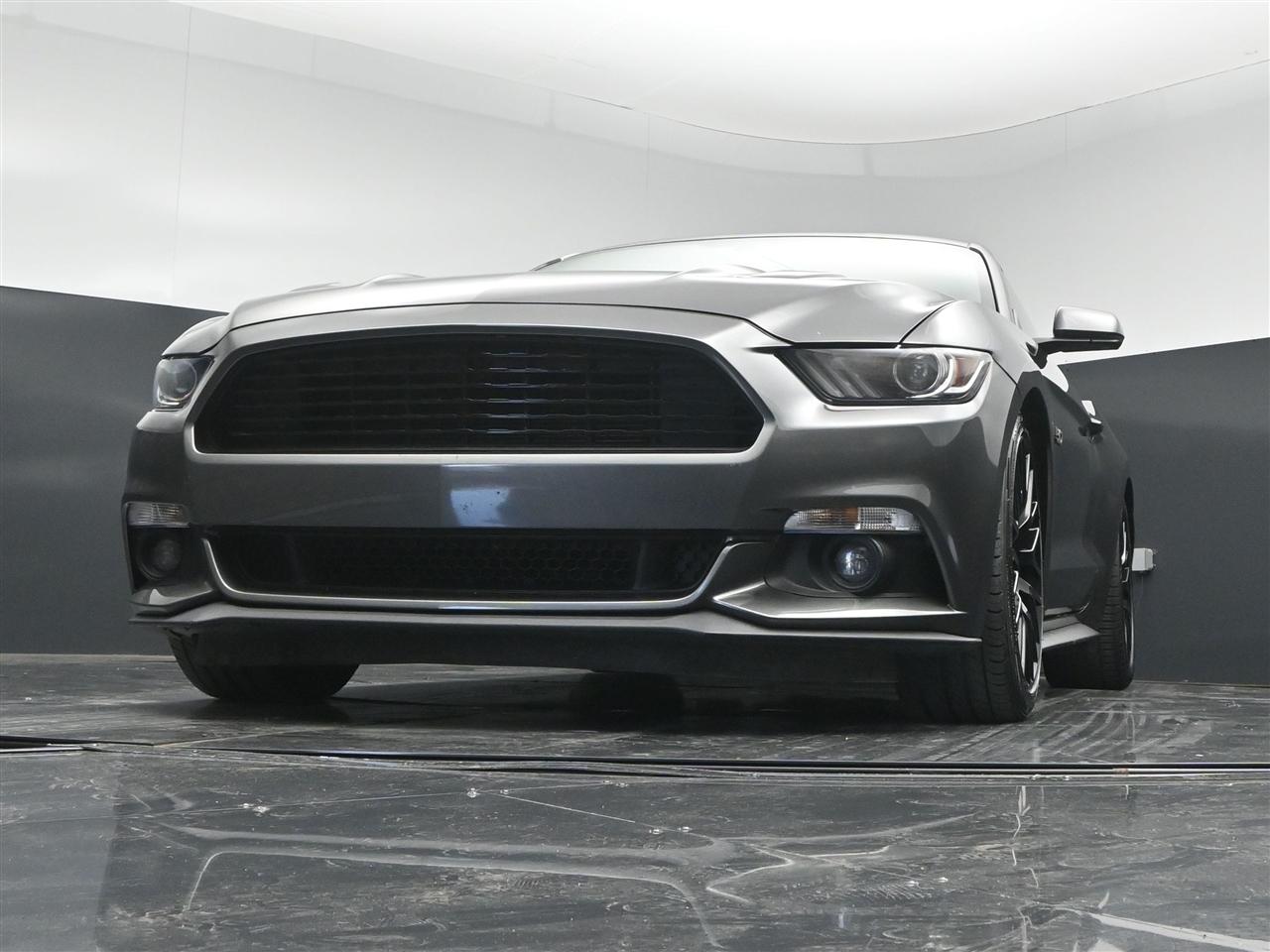 Ford Mustang GT Premium Coupe 2017