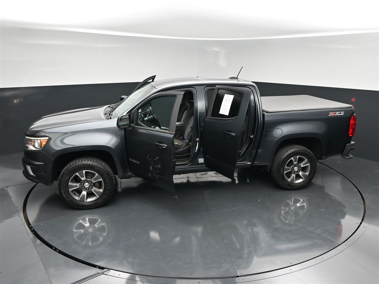 Chevrolet Colorado Z71 Crew Cab 4WD Long Box 2017