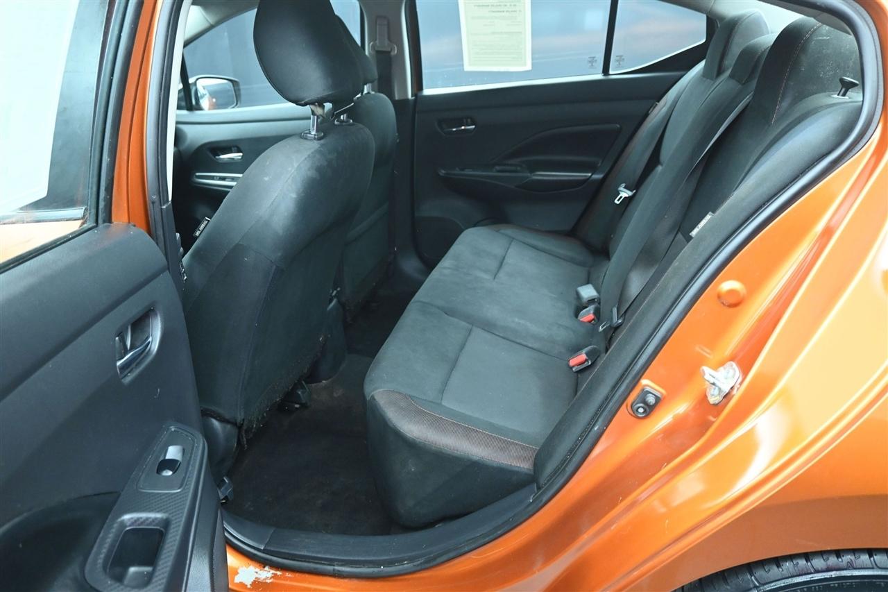 Nissan Versa SR 2021