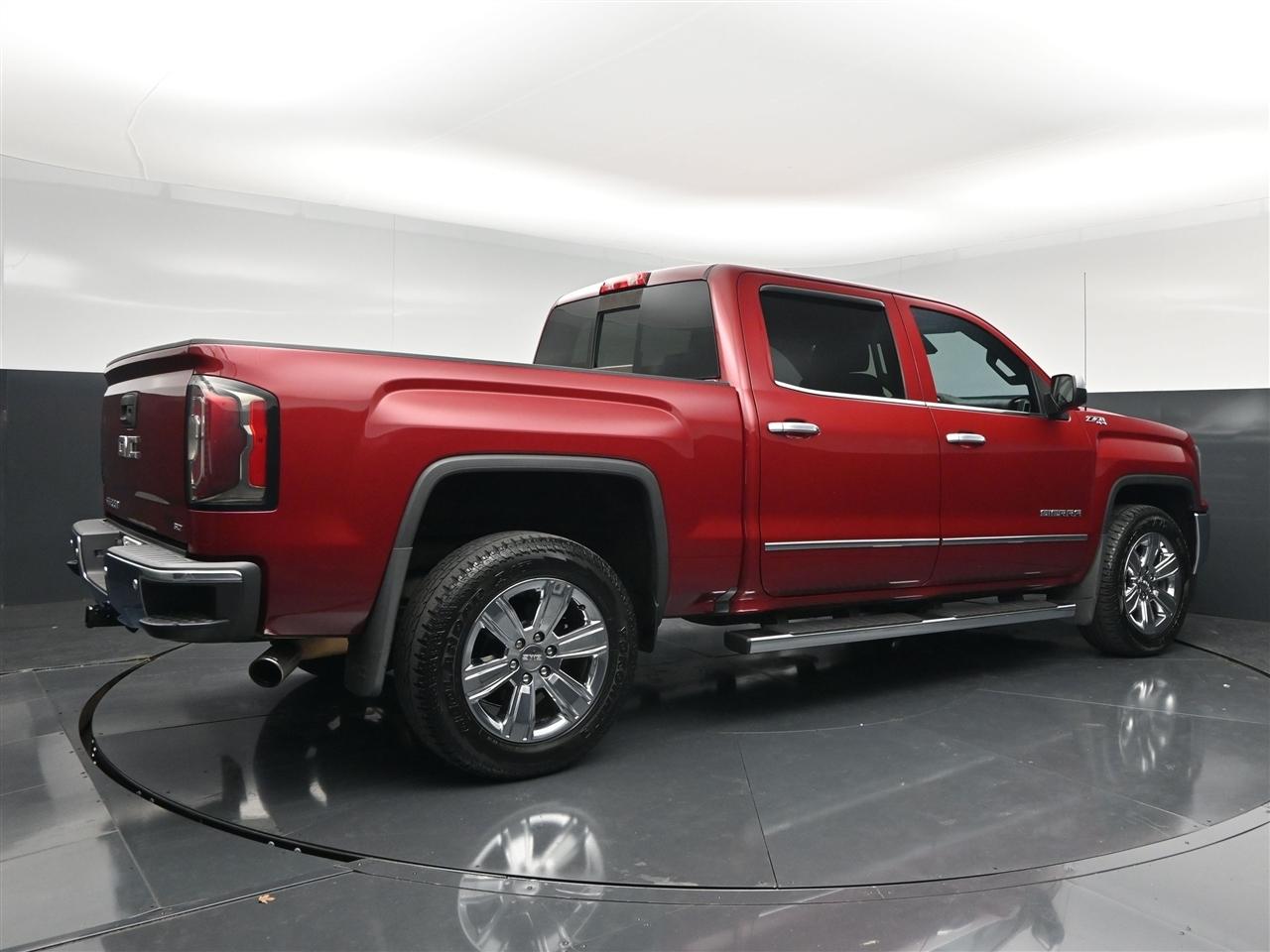 GMC Sierra 1500 SLT Crew Cab Long Box 4WD 2018