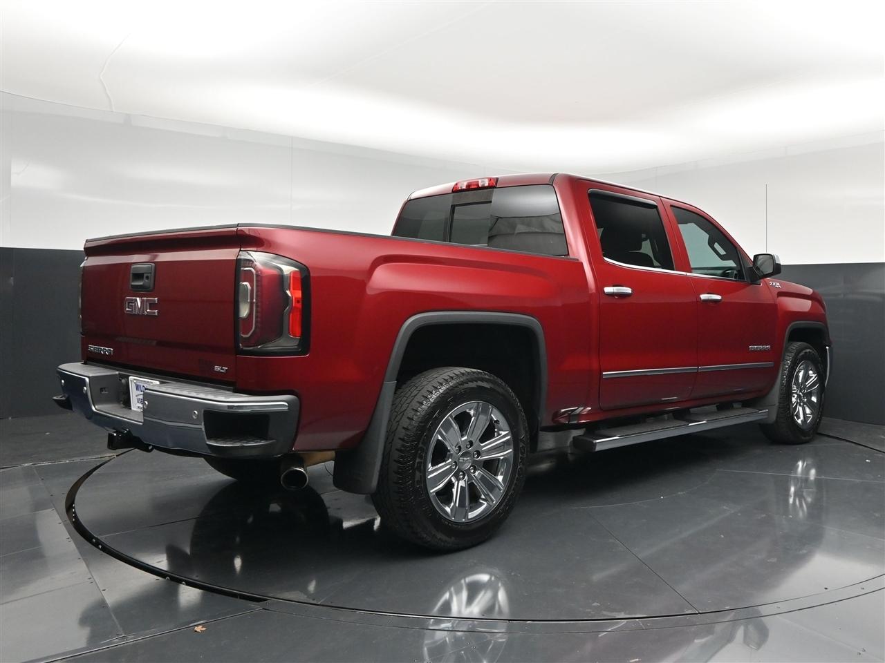 GMC Sierra 1500 SLT Crew Cab Long Box 4WD 2018