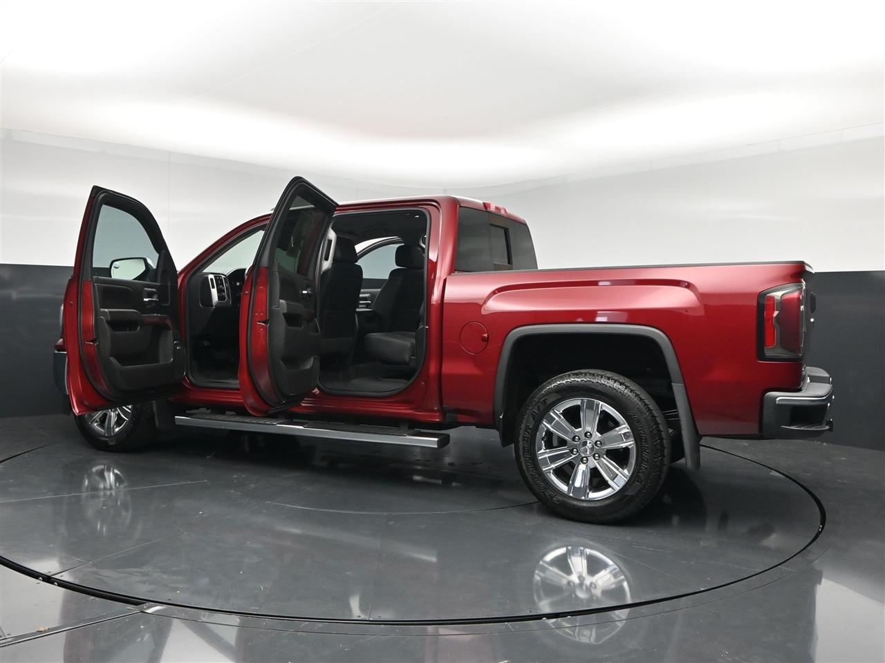 GMC Sierra 1500 SLT Crew Cab Long Box 4WD 2018