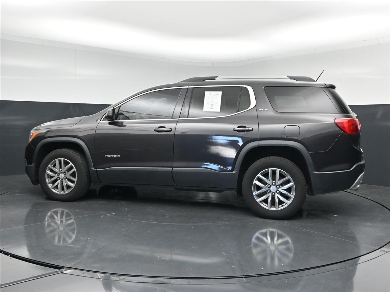 GMC Acadia SLE-2 FWD 2017
