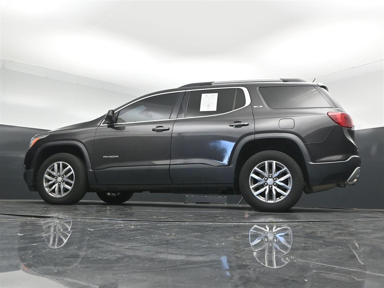 GMC Acadia SLE-2 FWD 2017