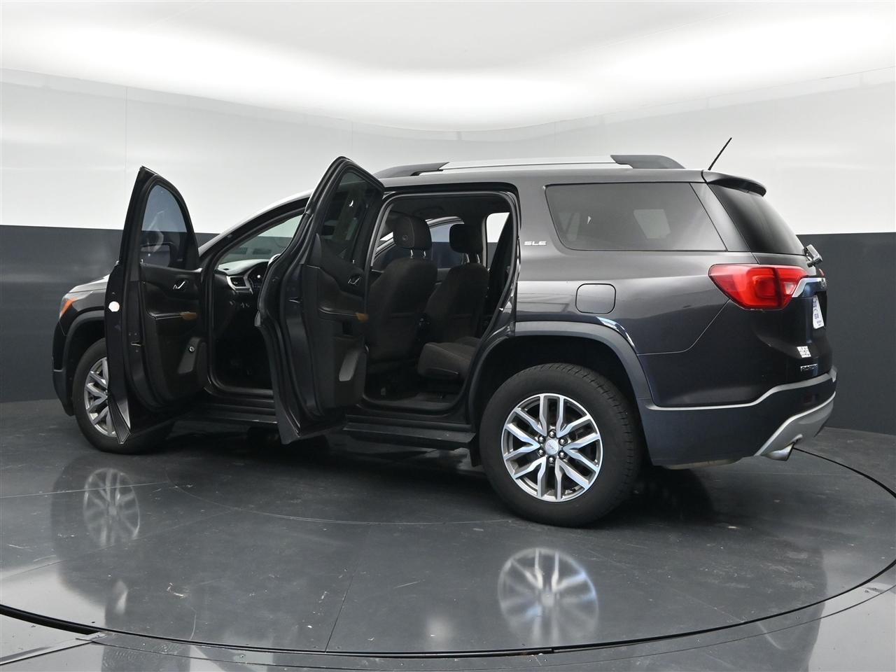 GMC Acadia SLE-2 FWD 2017