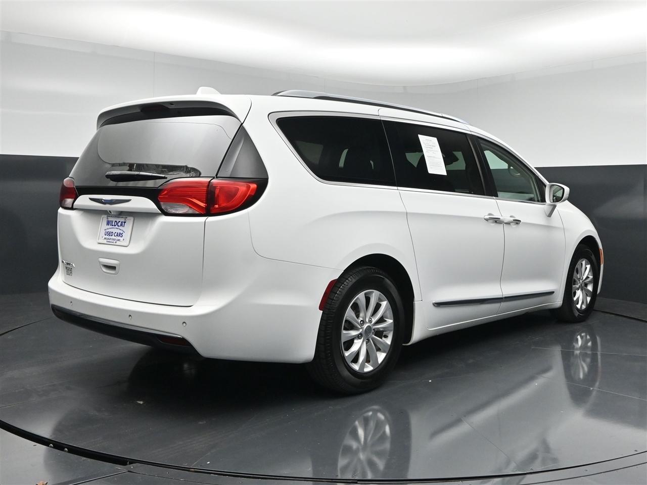 Chrysler Pacifica Touring-L 2018