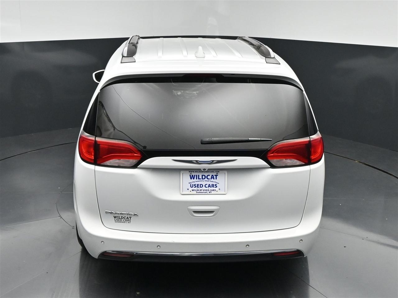 Chrysler Pacifica Touring-L 2018