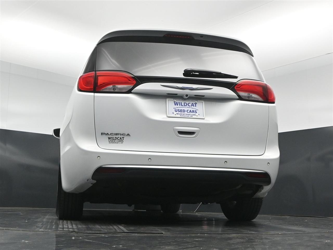 Chrysler Pacifica Touring-L 2018