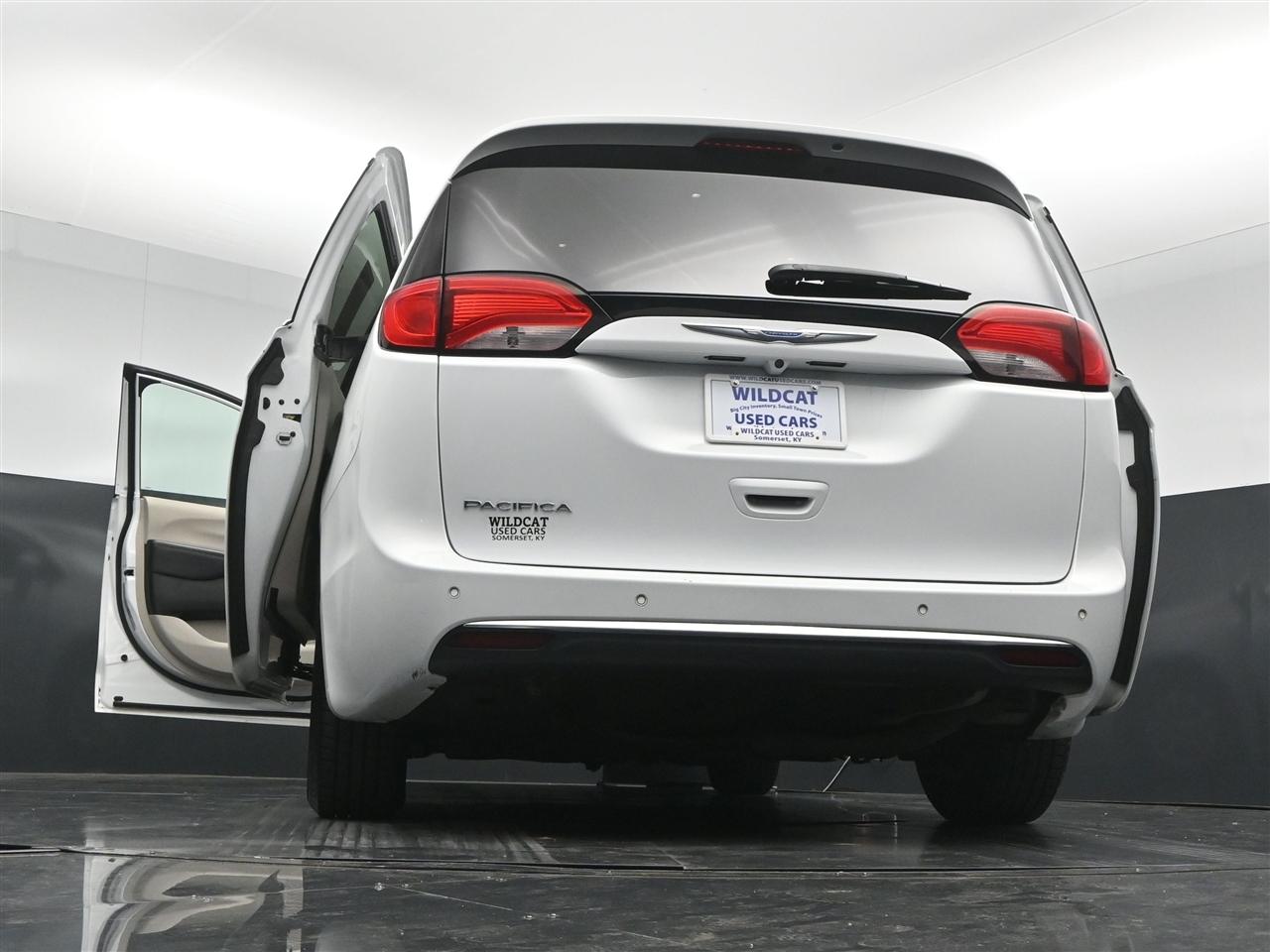 Chrysler Pacifica Touring-L 2018