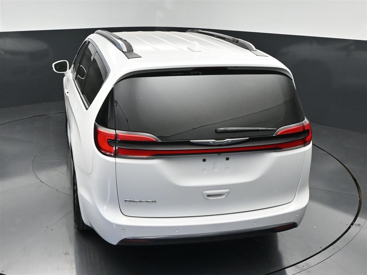 Chrysler Pacifica Touring-L 2021