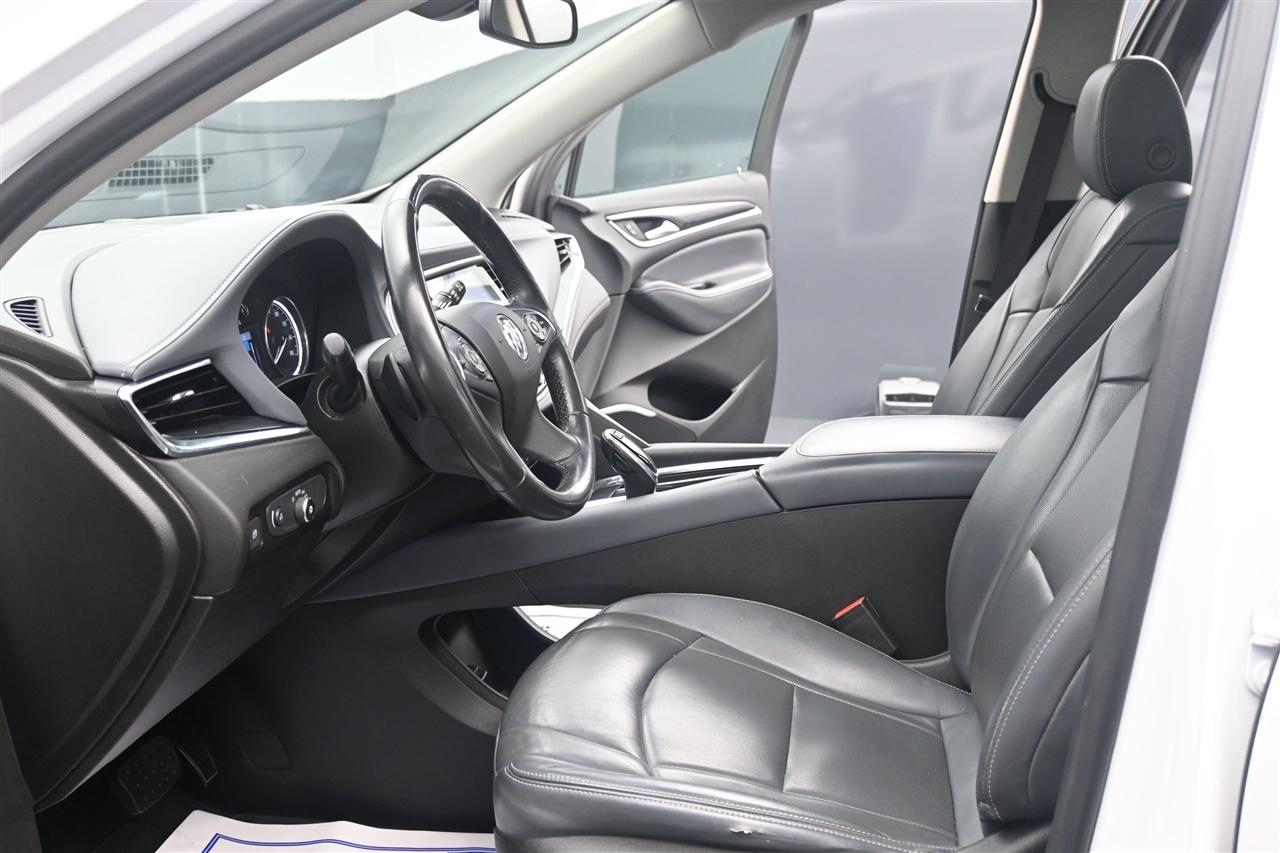 Buick Enclave Essence AWD 2021