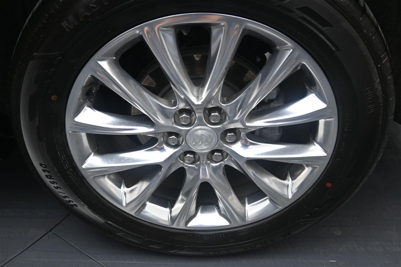 Buick Enclave Essence AWD 2021