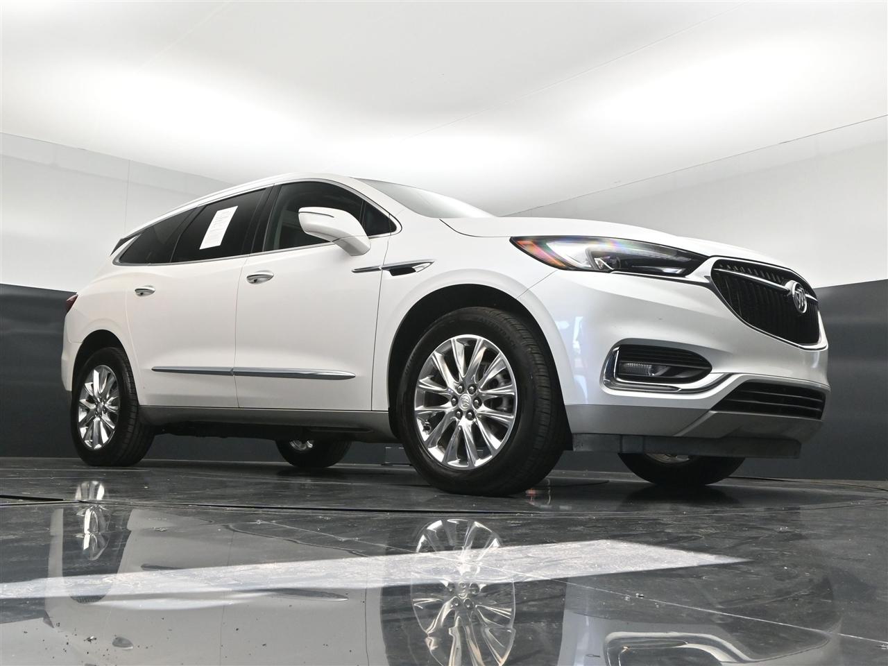 Buick Enclave Essence AWD 2021