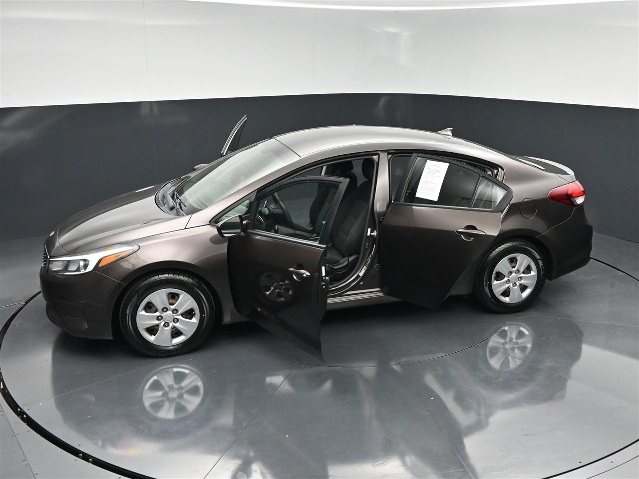Kia Forte LX 6A 2018