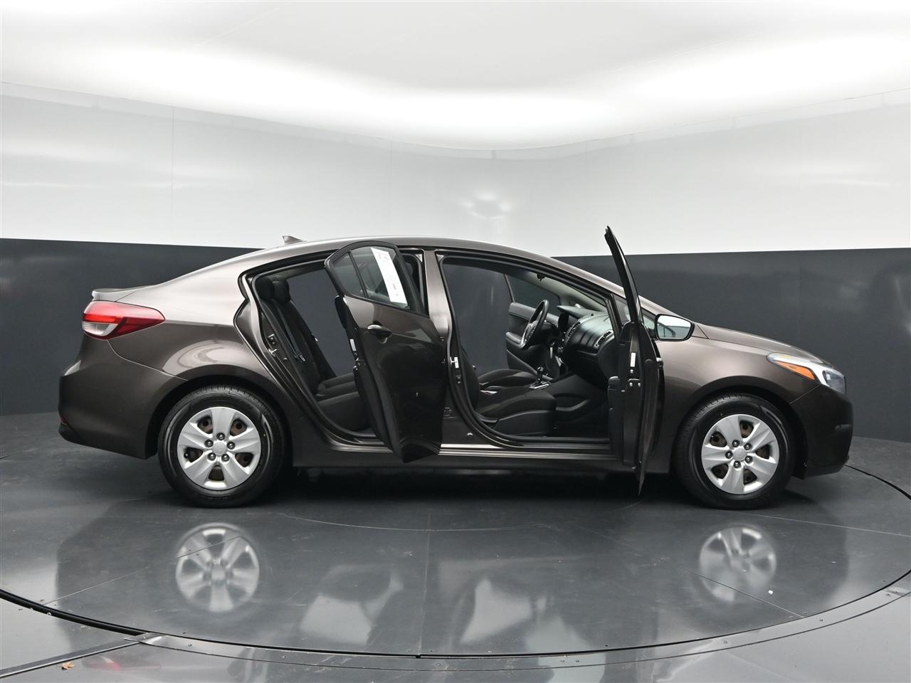 Kia Forte LX 6A 2018