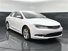 2017 Chrysler 200 