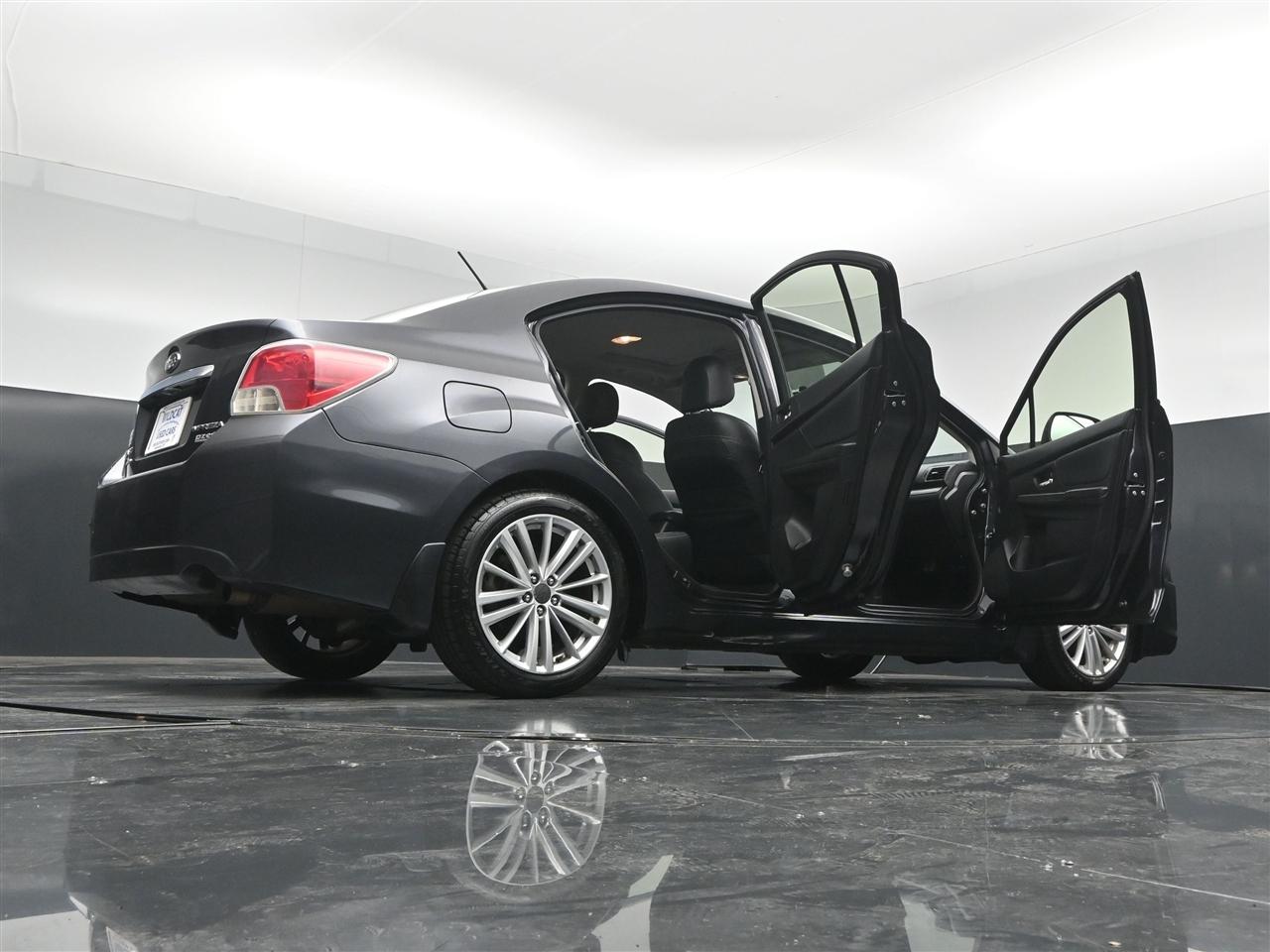Subaru Impreza Limited 4-Door+S/R 2013