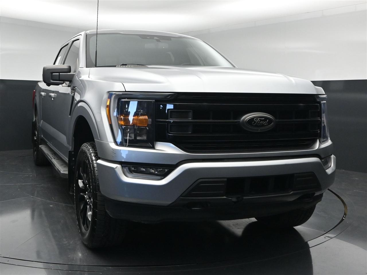 Ford F-150 XLT SuperCrew 5.5-ft. Bed 4WD 2022