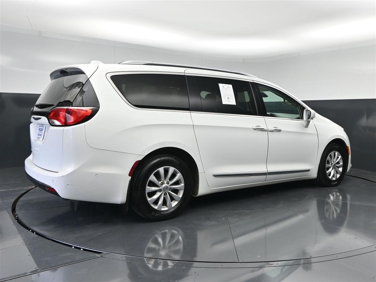Chrysler Pacifica Touring-L 2018