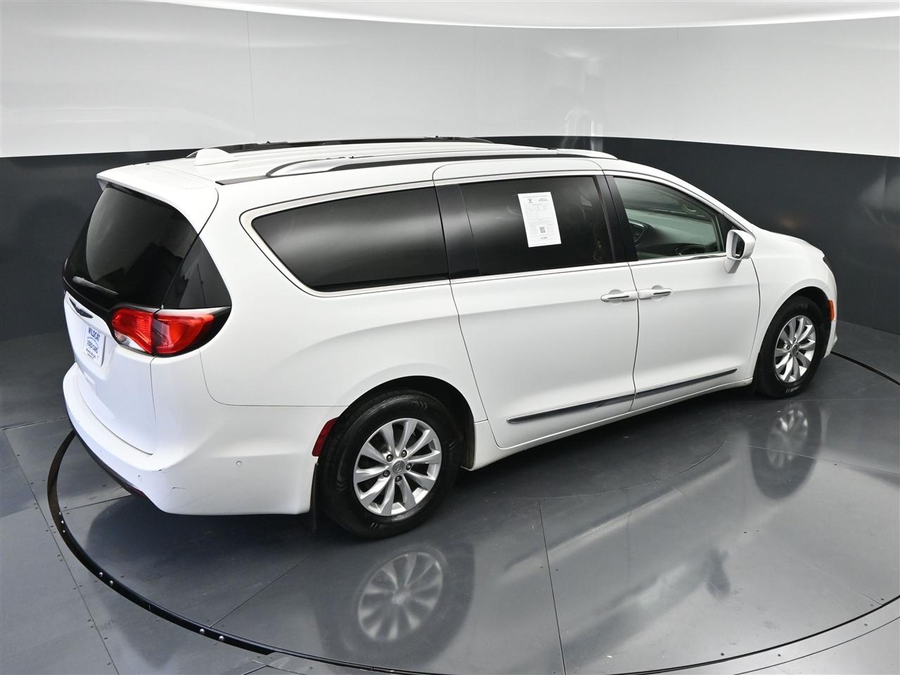 Chrysler Pacifica Touring-L 2018
