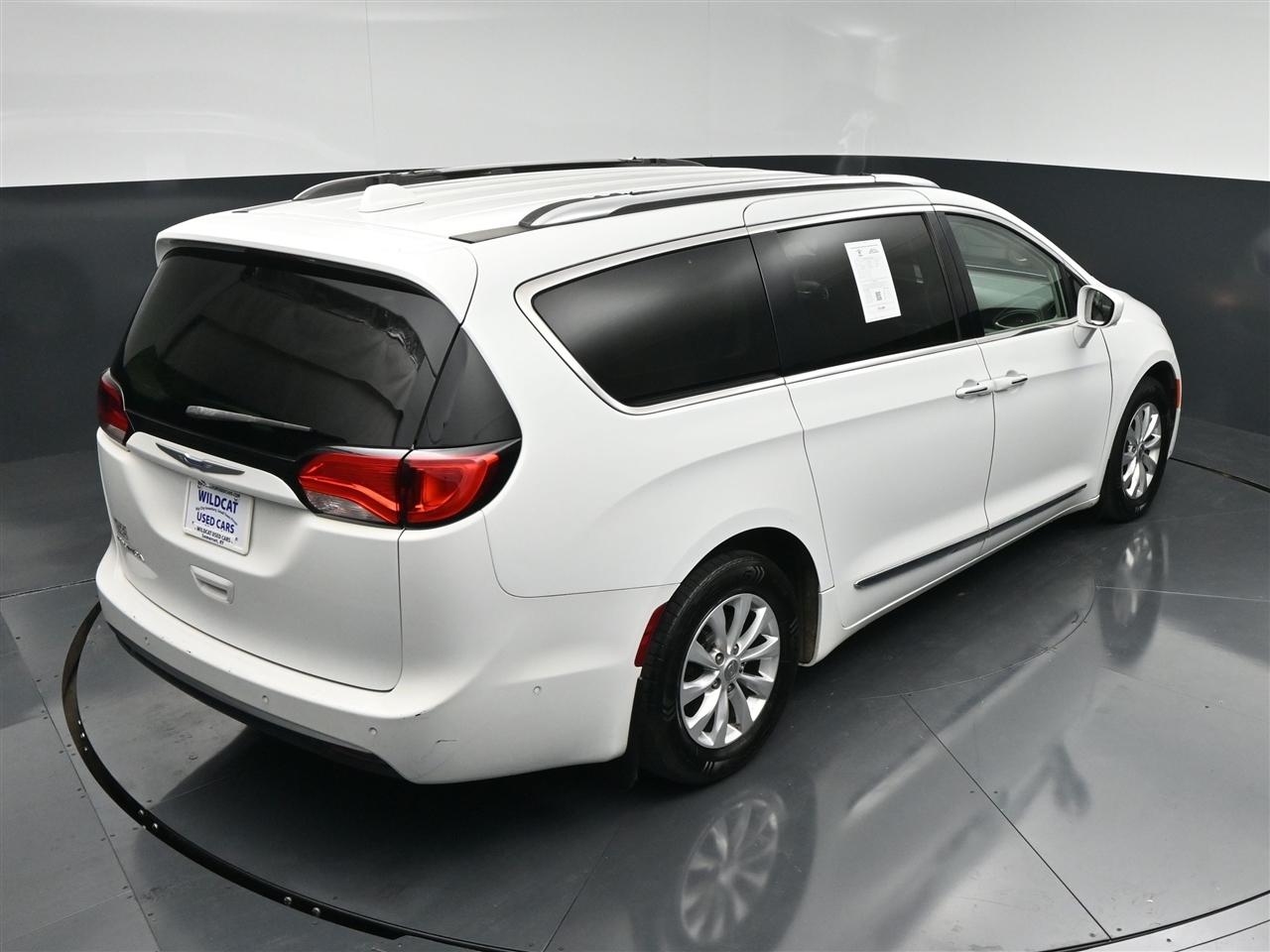 Chrysler Pacifica Touring-L 2018