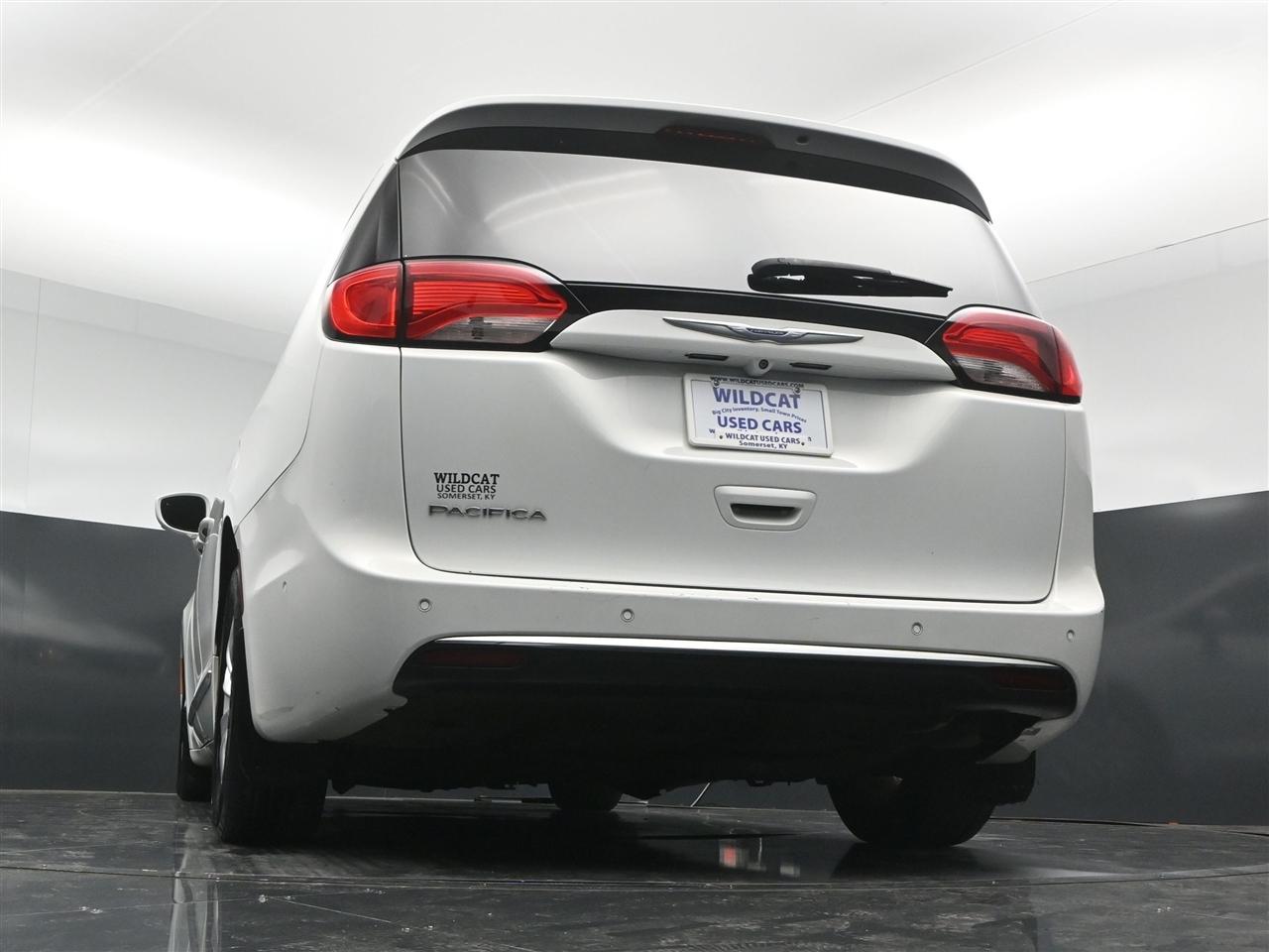 Chrysler Pacifica Touring-L 2018