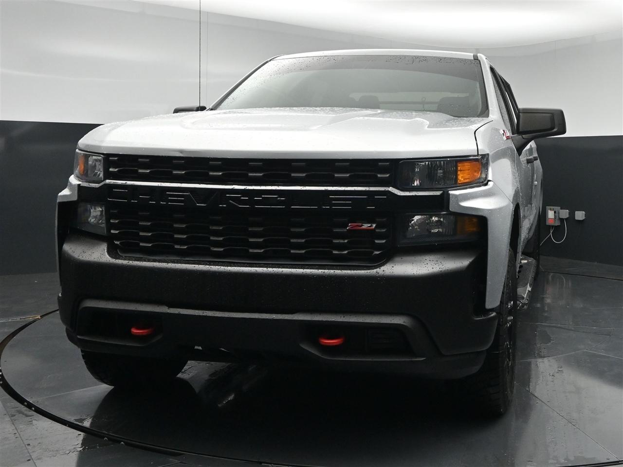 Chevrolet Silverado 1500 Custom Trail Boss Crew Cab Long Box 4WD 2019