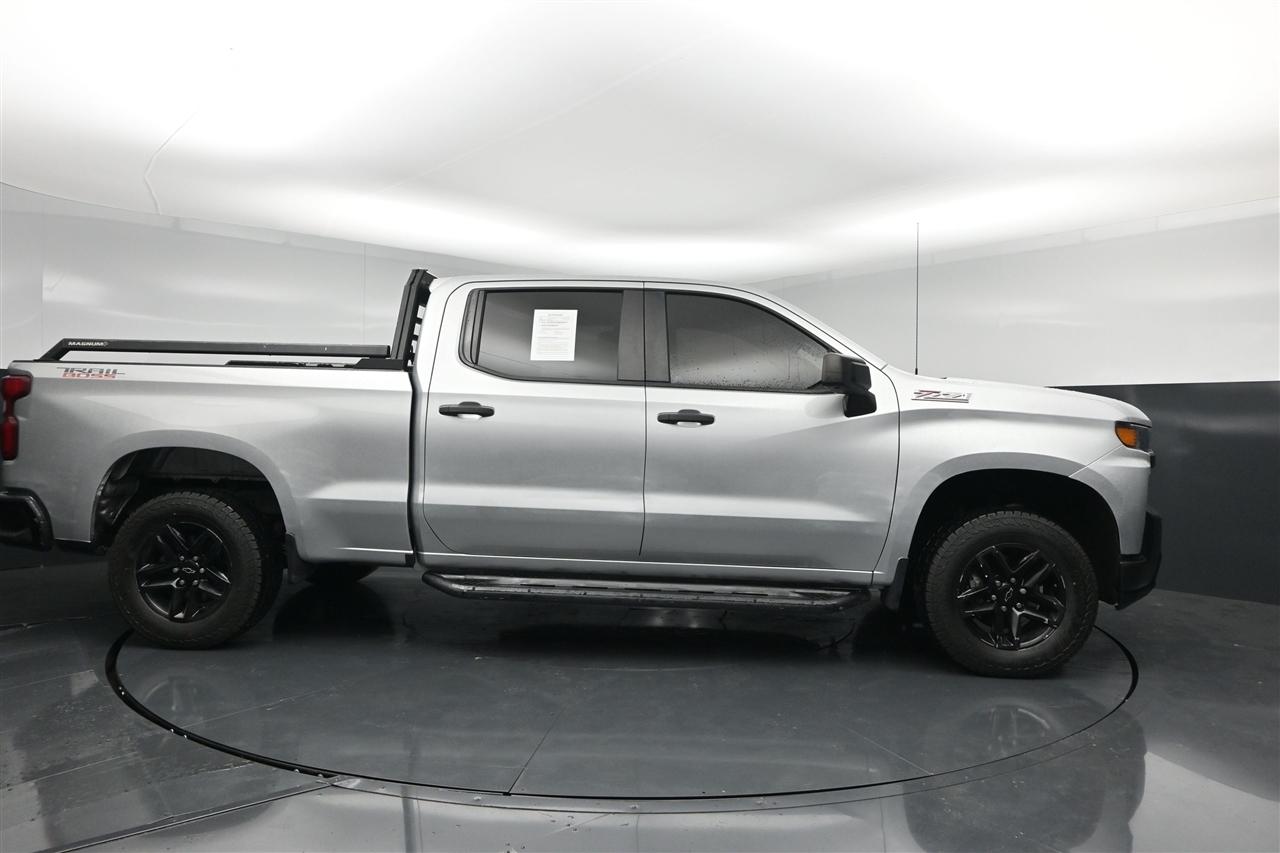 Chevrolet Silverado 1500 Custom Trail Boss Crew Cab Long Box 4WD 2019