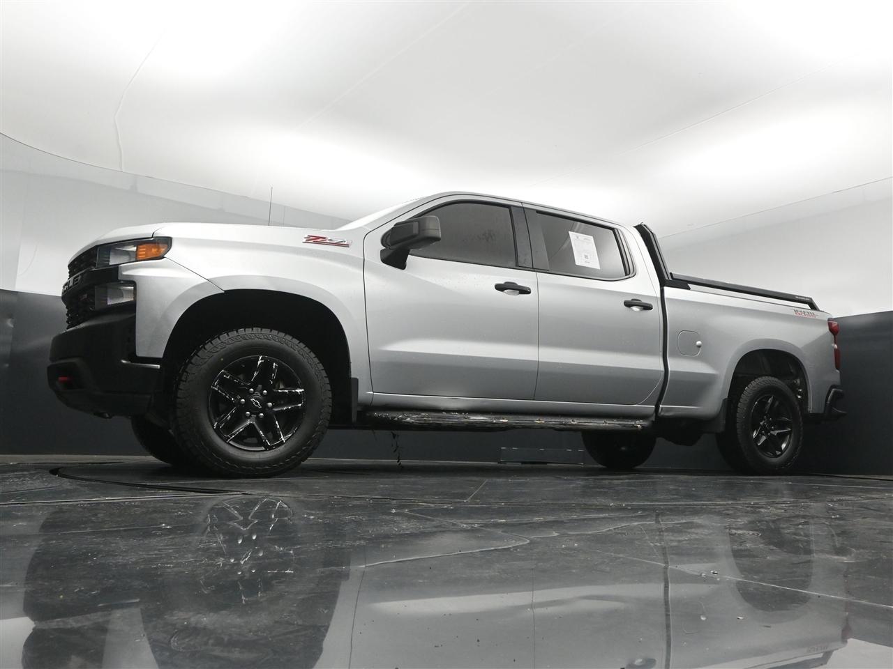 Chevrolet Silverado 1500 Custom Trail Boss Crew Cab Long Box 4WD 2019