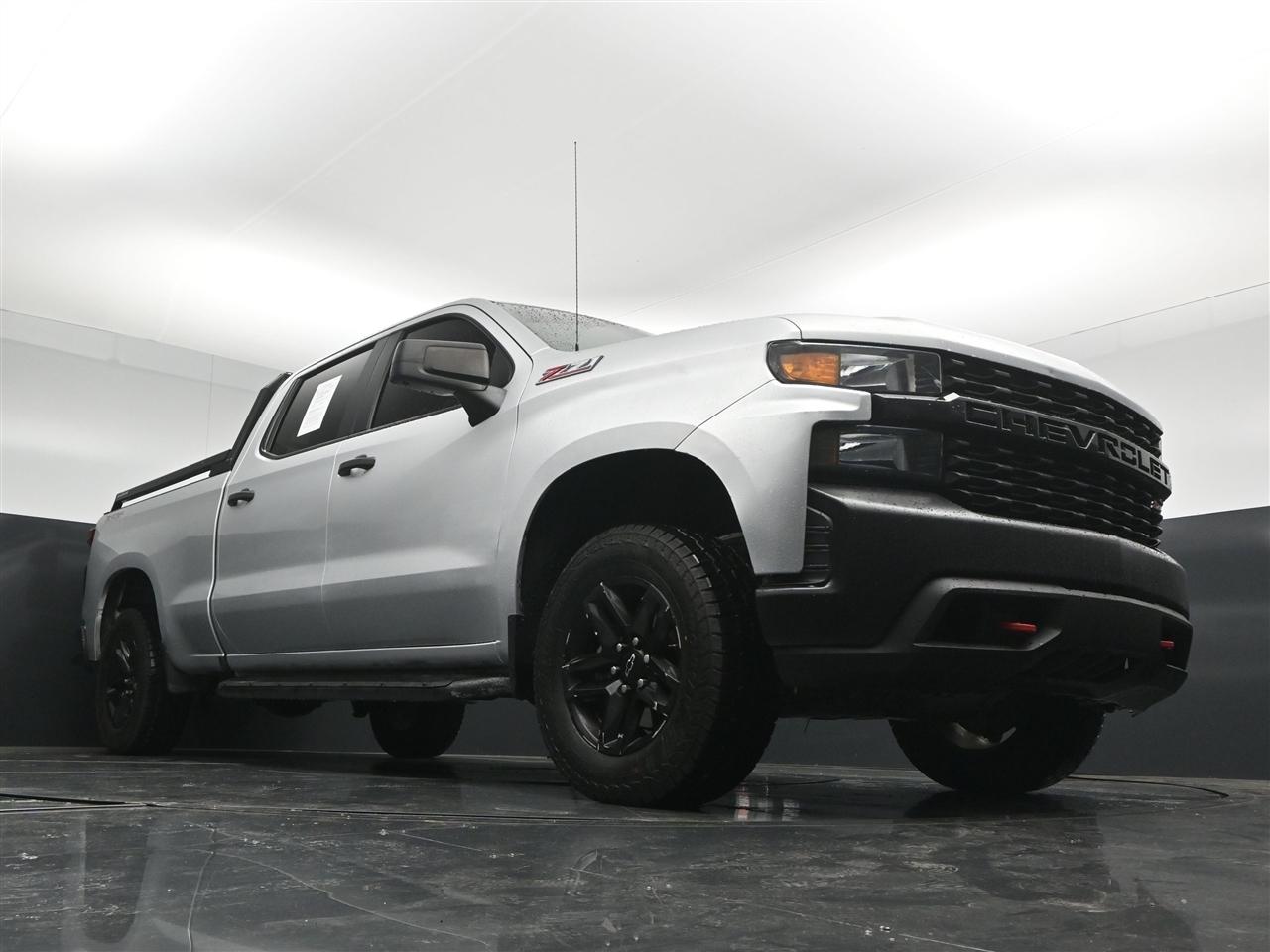 Chevrolet Silverado 1500 Custom Trail Boss Crew Cab Long Box 4WD 2019