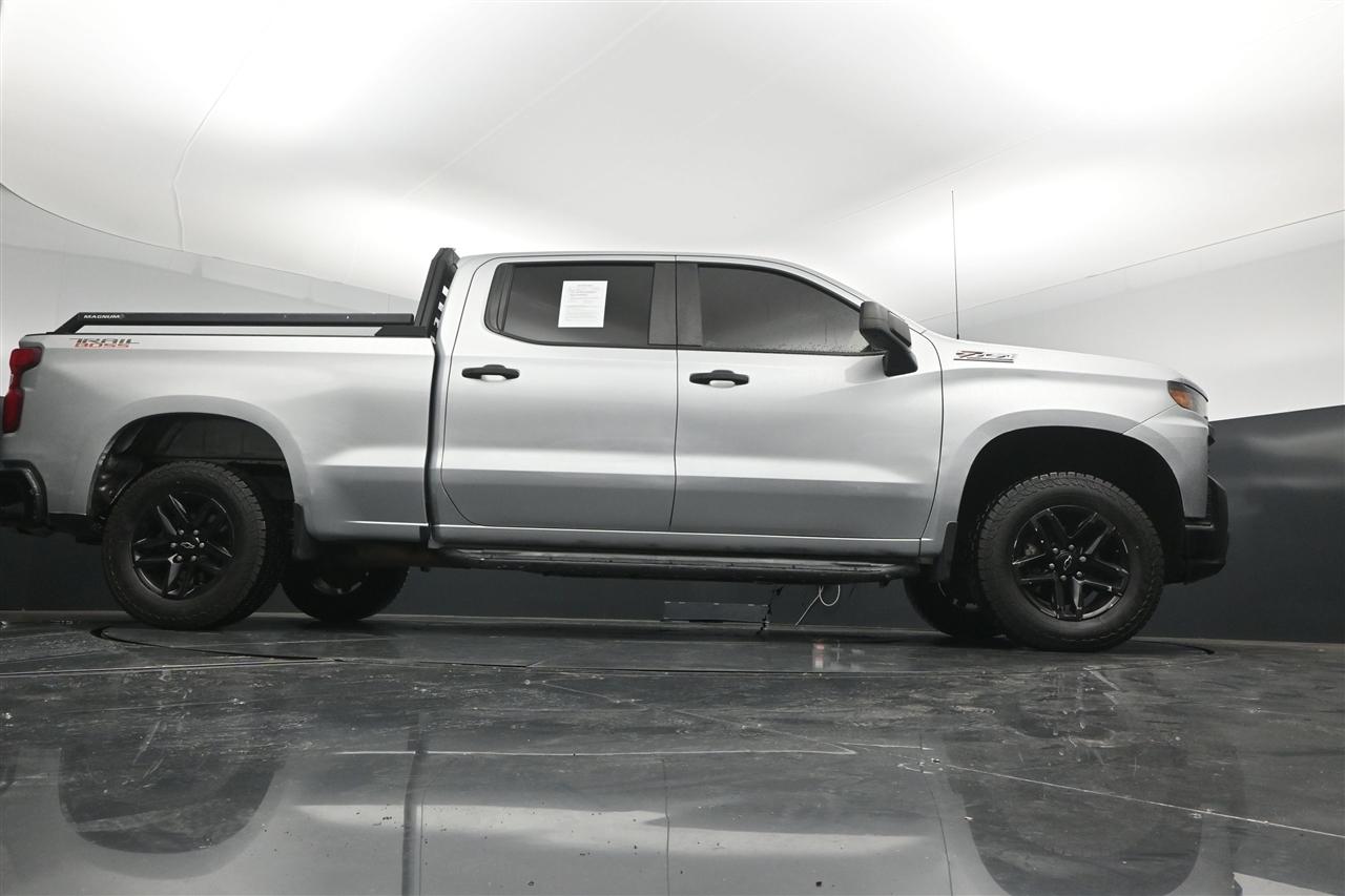 Chevrolet Silverado 1500 Custom Trail Boss Crew Cab Long Box 4WD 2019
