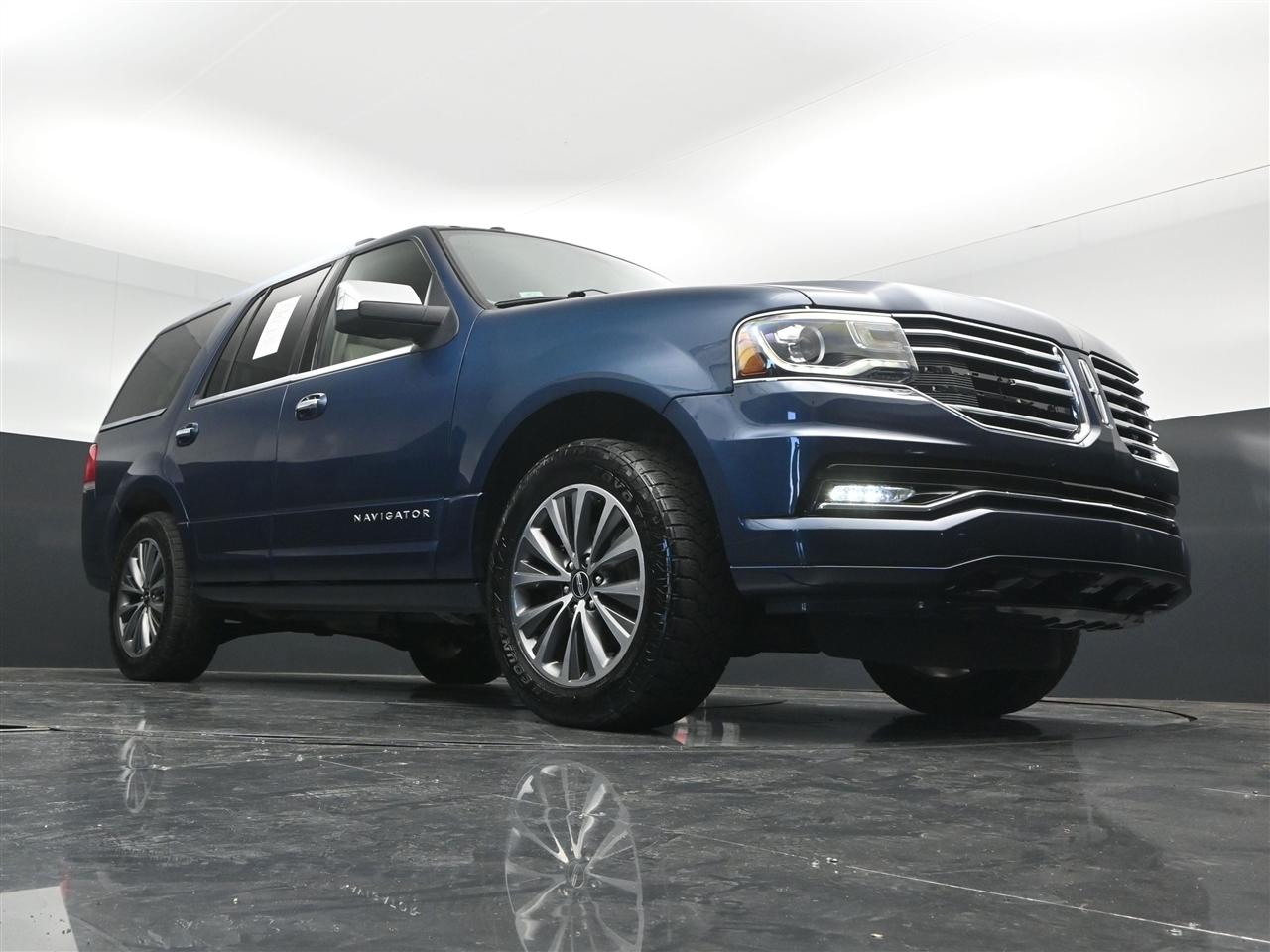 Lincoln Navigator Select 4WD 2017