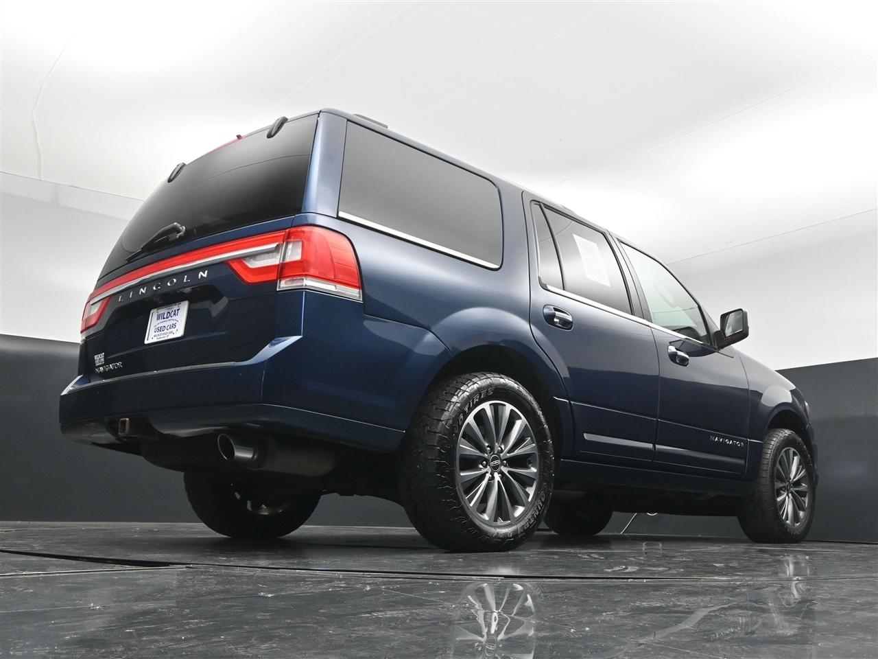 Lincoln Navigator Select 4WD 2017