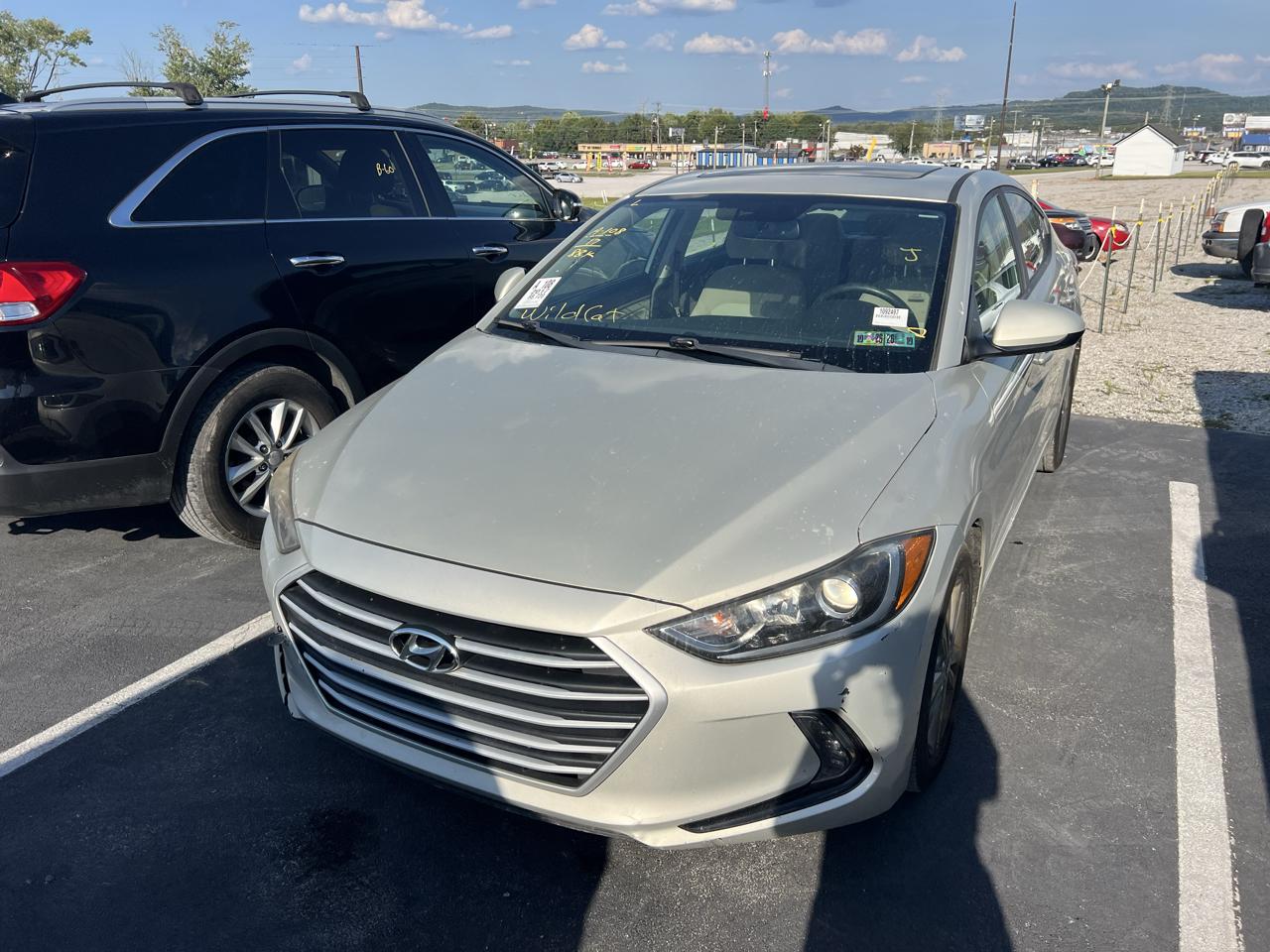 Hyundai Elantra Value Edition 6A 2017