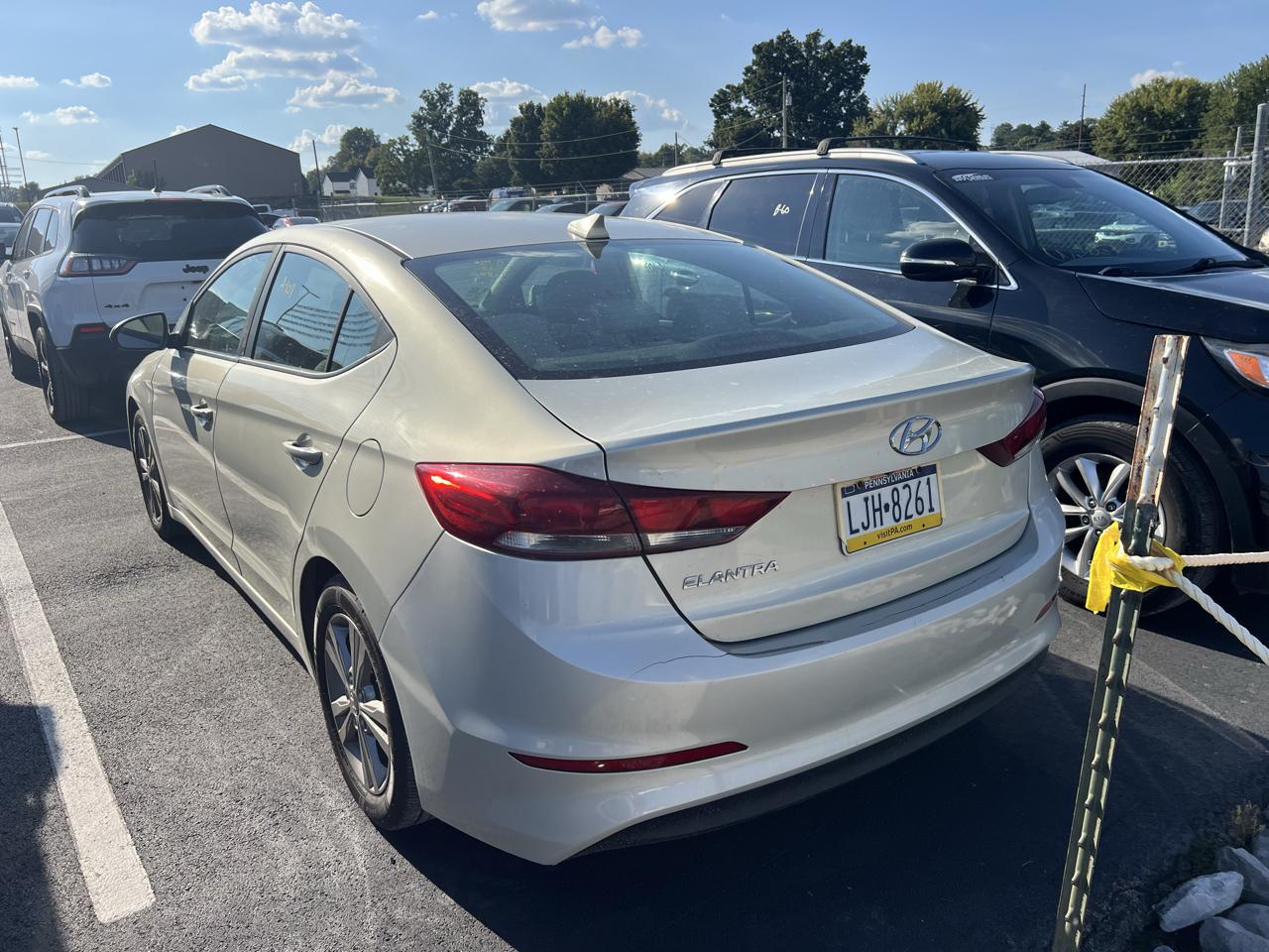 Hyundai Elantra Value Edition 6A 2017