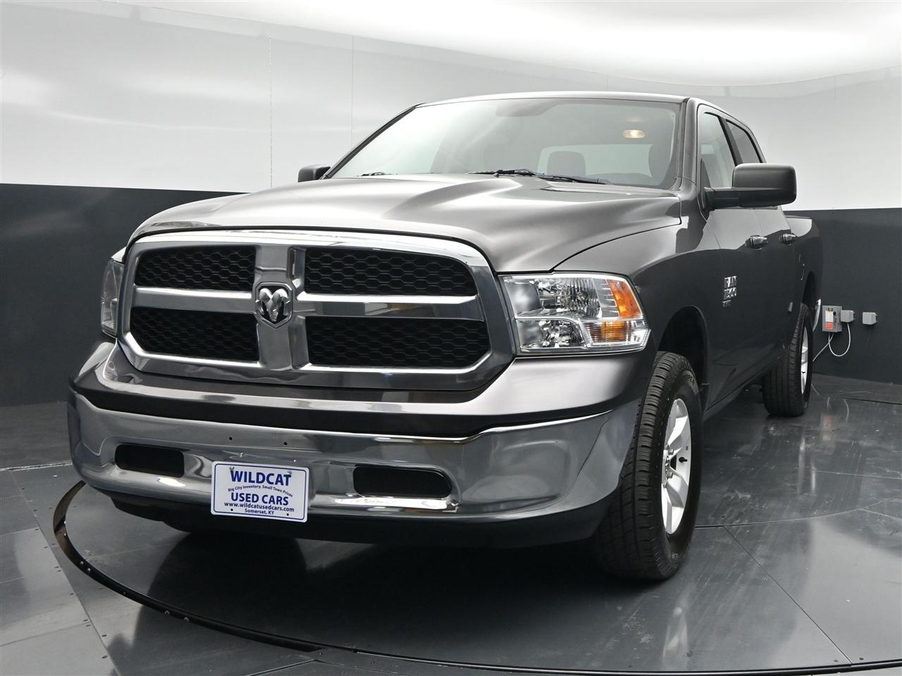 RAM 1500 Classic Tradesman Crew Cab SWB 4WD 2021