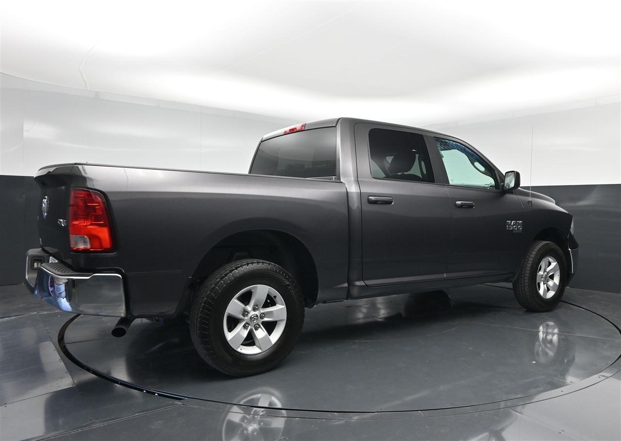 RAM 1500 Classic Tradesman Crew Cab SWB 4WD 2021