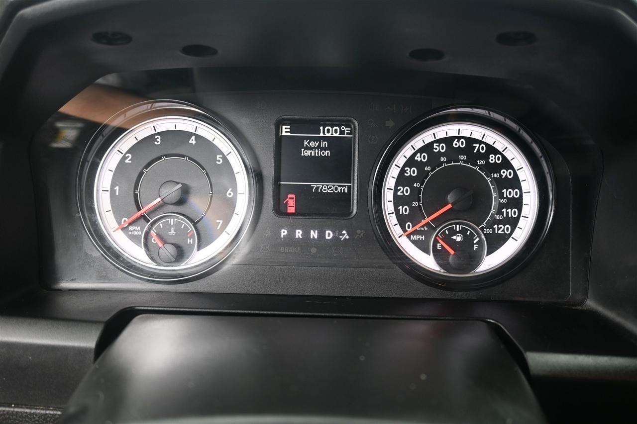 RAM 1500 Classic Tradesman Crew Cab SWB 4WD 2021