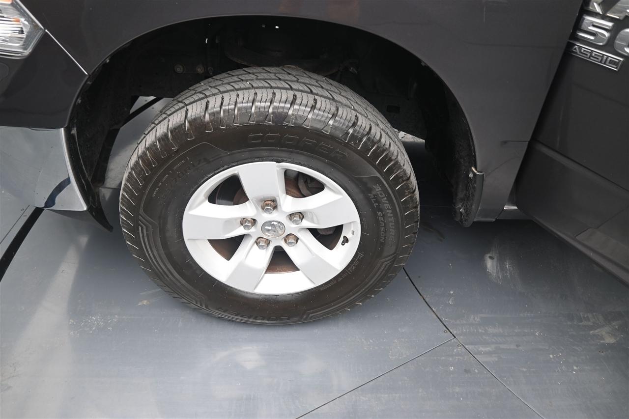 RAM 1500 Classic Tradesman Crew Cab SWB 4WD 2021