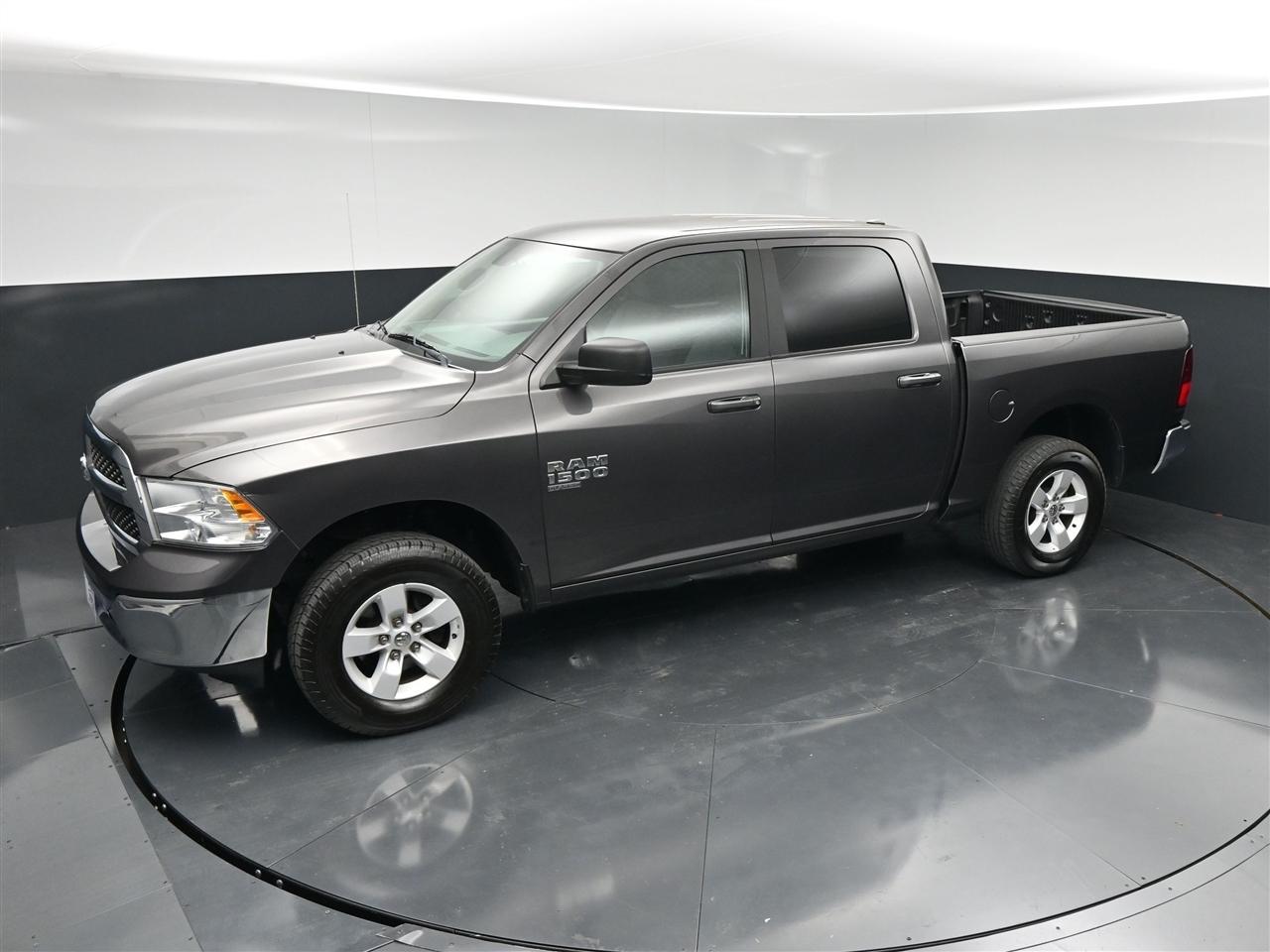 RAM 1500 Classic Tradesman Crew Cab SWB 4WD 2021
