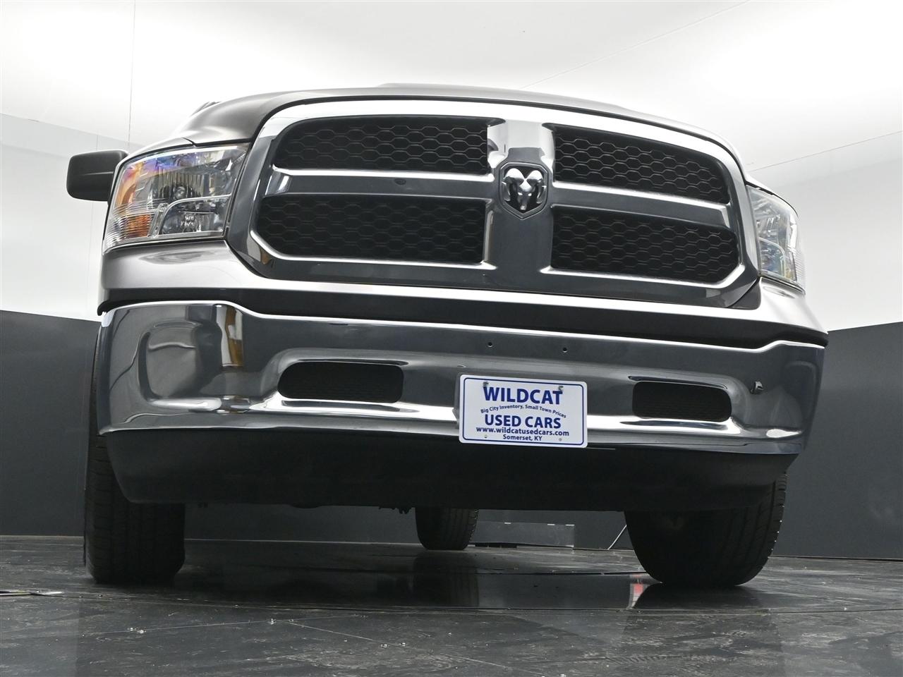 RAM 1500 Classic Tradesman Crew Cab SWB 4WD 2021