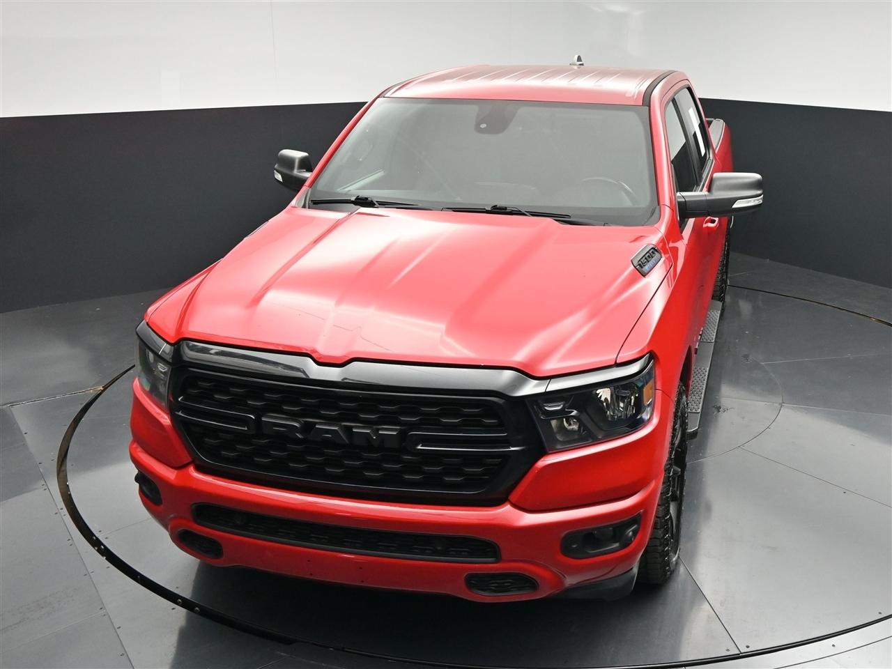 RAM 1500 Big Horn Crew Cab SWB 4WD 2022