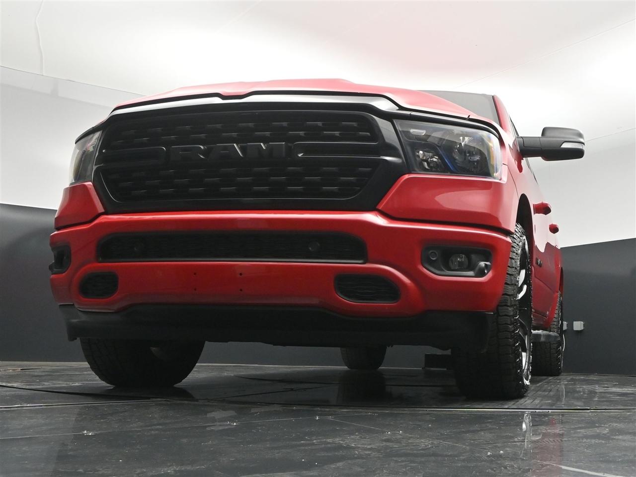 RAM 1500 Big Horn Crew Cab SWB 4WD 2022